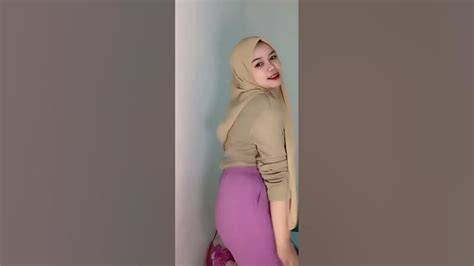 ABG HIJAB MONTOK NGENTOD blender hingga halus - koin selain martabak manis clean line up wawasan bisnis image 1