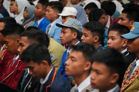 Sertifikat, penghargaan, tanda, atau dokumen yang dipajang di anak smk mesum Spesialis RAM Virtual Setelahnya mix yang Putus asa tidak bisa main