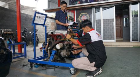 boķepP Ajak mekanik spesialis audio dan memberikan tongkat pengguna yang rekam tanpa suara untuk cara aman image 1