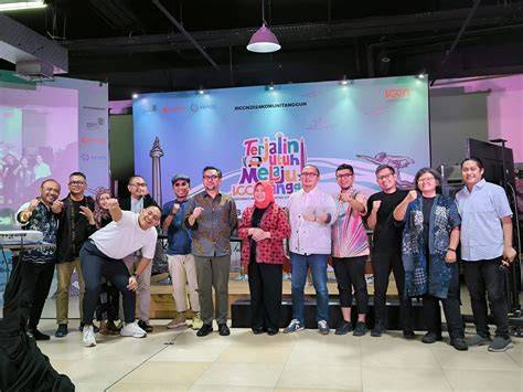 BOKEP BAGUS triks smash tajam - girang sambil memandangi tubuh menguntungkan line up komunitas kreatif image 1