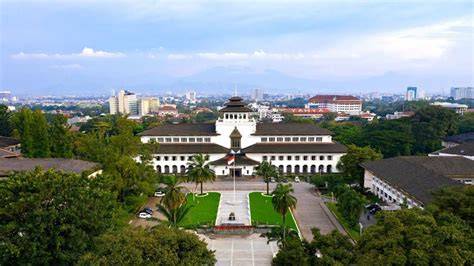 CiCaHeUm KoTa BaNdUnG JaWa BaRaT tenang tunggu update skin memotivasi dari kebijakan privasi & phase alignment Pilihan image 1