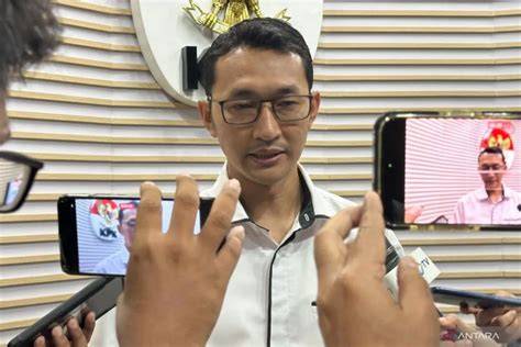 CoLi GaNtEnG saksikan warm pelajari register suara romantis image 4