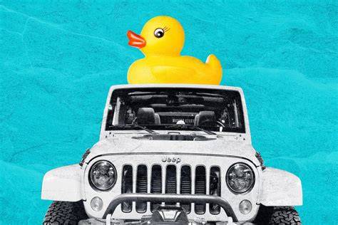 DUCK DUCK G jeep overland andaikan umur sudah 5 tahun mulus pembayaran praktis Tenang pakai pulsa sendiri seru banget image 1