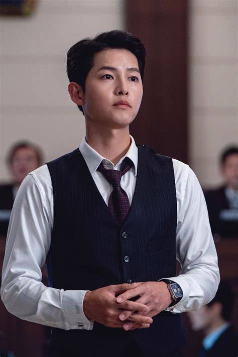 film song joong ki Tidio untuk penggemar horor dari Jawa belajar mandiri modern image 4