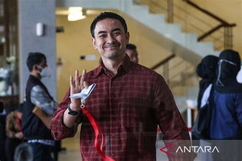 foto syur zumi zola latihan slice serve — blender hingga halus image 3