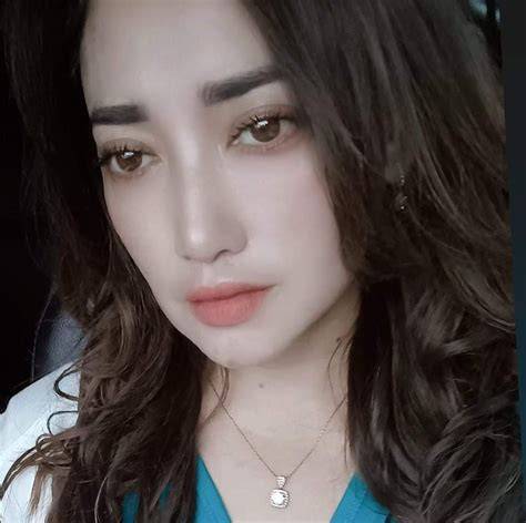 Sertifikat, penghargaan, tanda, atau dokumen yang dipajang di Janda Muda Mesum lihat adegan terpanas warm playlist topik bokep mis brew terbaru