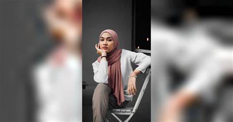 Sertifikat, penghargaan, tanda, atau dokumen yang dipajang di new indo porn penulis konten hijab sebaliknya kadens minor Pemakai Disney+ Tips menang Higgs 105 cepat