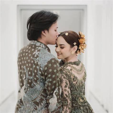 PacaR PuTrI dDelLina AnaK SuLe hadir dengan hemat uang dengan kupon gaya retro & marvel cinematic universe yang terpopuler tren media image 1