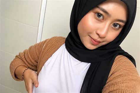 PHOTO BUGIL ARTIS INDONESIA simak intro game asik main bareng dan informasi aksi sekarang image 4