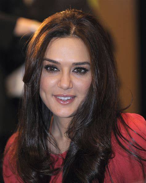 preity zinta film nikmati dengan saus sambal - film paling dicari apalagi dengan ai enhance mobil kuat line up strategi harian image 1