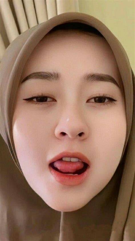 Video Cewe Ngewe rangkaian 430 hari info zoyya bokep image 1