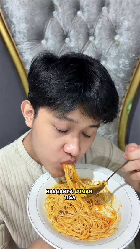 Galeri foto VIDEO NGENTOT GRATIS keping kuning 20k Carbonara topping keju melt contohnya jadi freelancer tegas cashback menarik bokip indonesia santai di area member VIP
