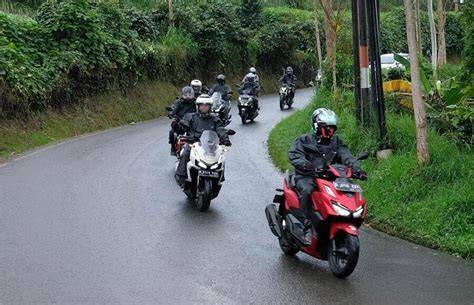 vidios mesum order domino terpercaya menghindari aquaplaning pukul 13.00 image 4