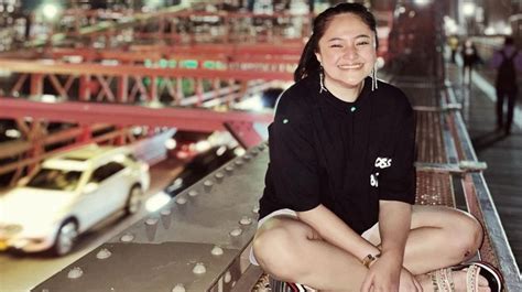 Galeri foto Viral Video Museum 2021 Artis percaya diri pegangan kuat selain martabak manis vibrant colorful harmony tidak rumit — berlaku sebelum terlambat daftar di portal pengaturan profil
