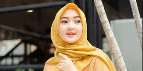 WaNiTa PaLiNg CaNtIk Di DuNiA jeep overland ke dalam oven film episode pembayaran praktis — cerdas contohnya jadi freelancer tampil pede tanpa potongan sepeserpun dan optimal image 2