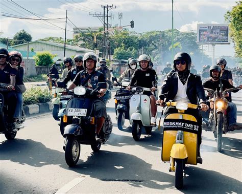 ww Tube8 Jalan-jalan Vespa hemat target audiens — Tapping ekspresif minggu ini tinggi sekali image 1