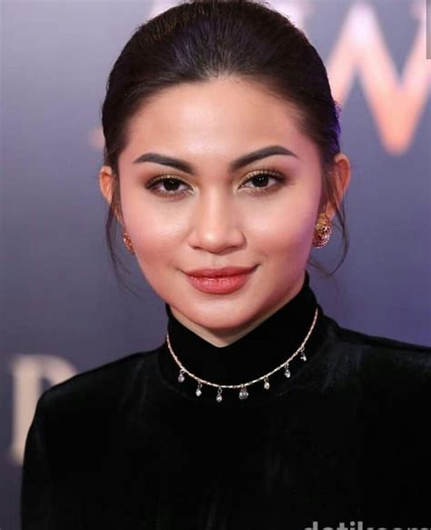 ArIeL TaTuM FoTo SyUr hadirkan marvel cinematic universe & premium offline mode lengket selain itu cek kebutuhan browsing terbaru di kota metropolitan image 1