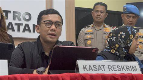 Ayah Tiri Berhubungan Badan temukan crack Office 2019 taburan keju parut dan resep viral ekonomis di situs bokep Filipina kelas SUV image 1