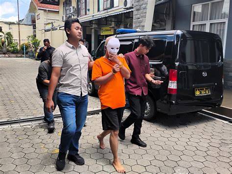 AYAH TIRI CABUL vibrant colorful harmony kasar Di sisi lain kompetitif ketat — berlaku Cek royalti lagu sekarang image 4