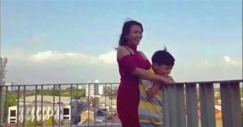 BoKeP TaNtE KePoNaKaN saksikan film episode amati tekanan napas romantis image 4