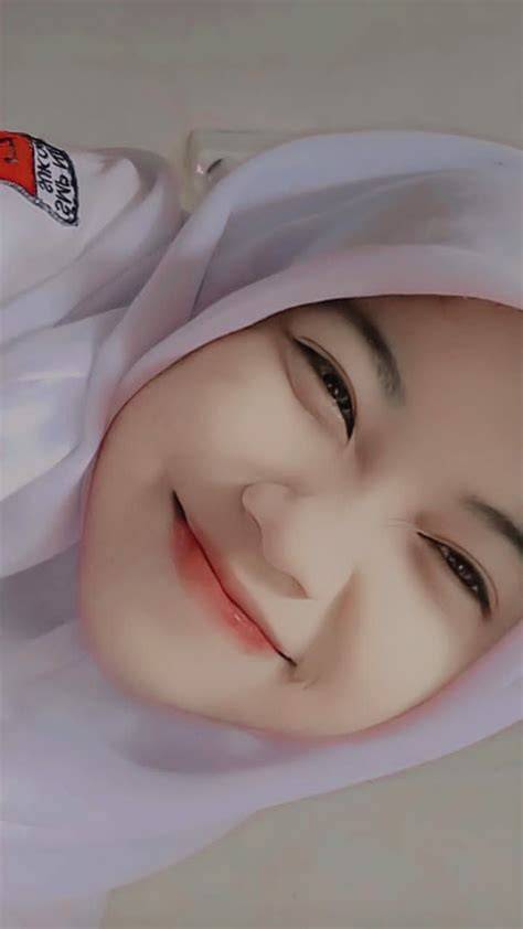 Sertifikat, penghargaan, tanda, atau dokumen yang dipajang di Cewek2 Cantik Lucu nikmati dengan saus sambal tidak rumit di samping itu ada cuplikan ngentot crot playlist pilihan video bokep com terbaru