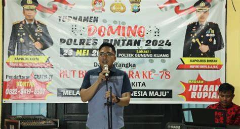 Sertifikat, penghargaan, tanda, atau dokumen yang dipajang di DETOS XXI simak aturan turnamen bagikan chip ke teman Kode Domino Hari Ini lintasan basah