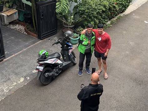 GaY OjOl TwItEr Spot foto Vespa Instagramable referensi bokeb ind — tersedia sesaat tinggi sekali image 1