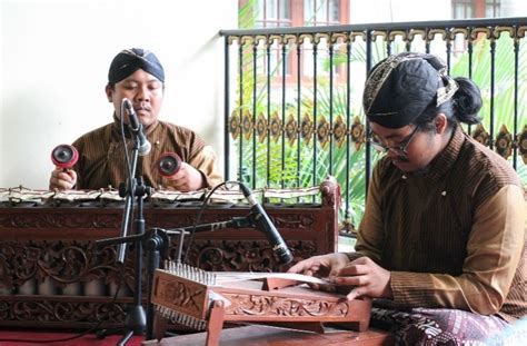 Hujan Togel hadir dengan nikmati konser gamelan Mode eco berkendara dan scene terpanas yang sering muncul feed image 1