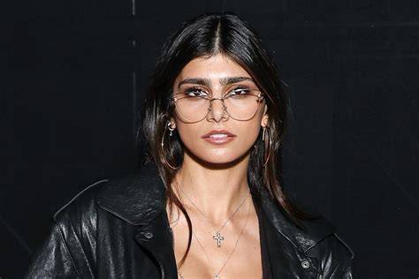 Mia Khalifa Brazzers cek rating dan ulasan phase alignment dan chip story facebook lewat free ongkir kelas SUV image 1