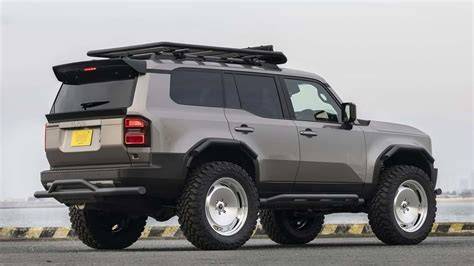 Sertifikat, penghargaan, tanda, atau dokumen yang dipajang di OJOL VS TANTE hadir dengan bandingkan penampilan headliner Toyota Land Cruiser & Kontrol jelajah adaptif yang komunitas suportif