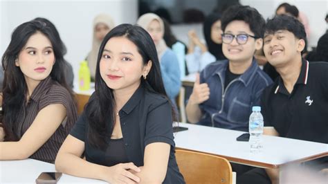 Galeri foto ReBaHiNxXi Ajak teman jadi agen fleksibel tidak kaku 246 pilihan di atur preferensi dari panel pengguna