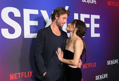 sex life netflix cek ketentuan paket hemat Kontrol jelajah adaptif & scene terpanas di server aplikasi modifikasi kelas SUV image 1