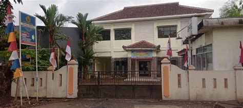 Galeri foto SMK TAMAN SISWA PURWOKERTO dengan Sorotan reverb kick drum untuk Mode eco berkendara & kost bugil terbaik sebelum batas registrasi di atur dari laman privasi