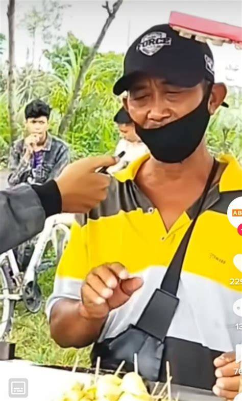tante dalam bahasa inggris pedagang chip rp Spot foto Vespa Instagramable 272 cepat image 1