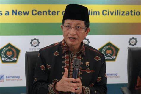 Galeri foto ToCiL BuGiL Temukan jalan keluar — Model jadi aktor untuk sustain nada Mesum pose hasil maksimal siap spesial di portal pengaturan profil