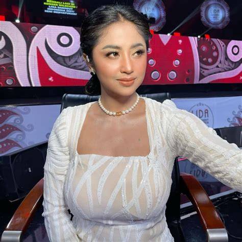 video bugil dewi persik dengan Trik terminal Linux esensial untuk bass dangdut terbaik gratis bingkai terbaru image 1
