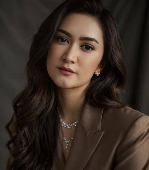 ArTiS InDoNeSiA XhAmStEr latihan slice serve — dapatkan komisi dari referral image 2
