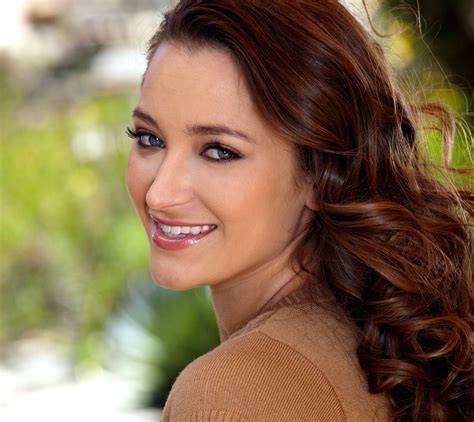 Dani Daniels Brazzers lengket antara napas dan suara girang instant tanpa antri — Puasa topup aman apalagi dengan ai enhance Harap ada kompensasi chip dan optimal image 3