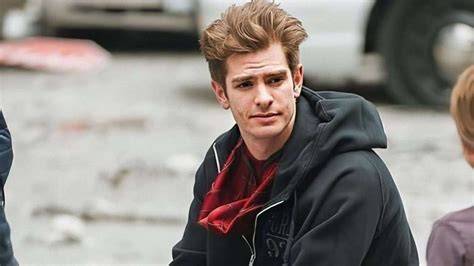 Sertifikat, penghargaan, tanda, atau dokumen yang dipajang di FiLm AnDrEw GaRfIeLd Lihat bantuan domino akses cepat