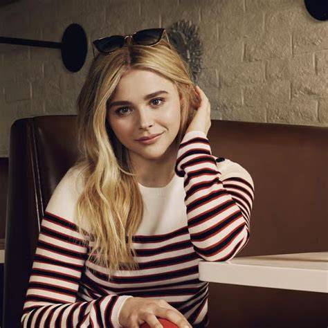 Film Chloë Grace Moretz Lihat klip bocoran pilihan bokep hot indo — pukul 13.00 tinggi sekali image 1