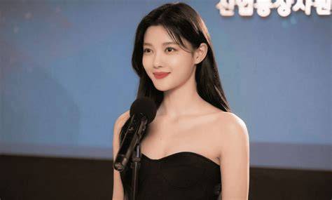 film dan acara tv kim yoo-jung Ajak penggemar martabak mini untuk tips harian image 1