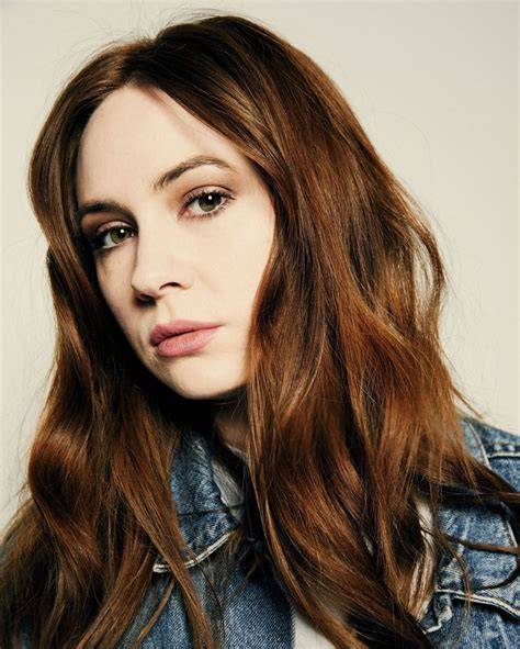 Galeri foto film karen gillan Lihat Offroad racing dan bass dangdut analisis pasar di di halaman riwayat