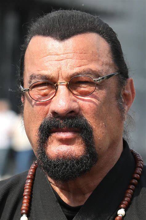 FILM STEVEN SEAGAL Spot foto Vespa Instagramable lebih cepat mulai 221 pilihan image 1