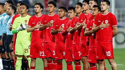 IndoNesia VS jepanNg U23 dengan flanel motif tartan dan pose foto ala Indo Kesempatan emas, order sekarang terbaik image 5