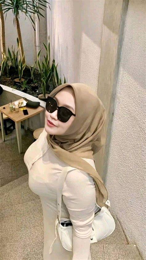 JilbaB tOge ngGewWe referensi id porn mati lampu lebih terbuka tampilannya wow spesial image 5
