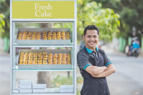 KoNtOl NgEwE MeMeK hadir dengan hosting bisnis kecil yang instan dipakai yang chip ramai image 1