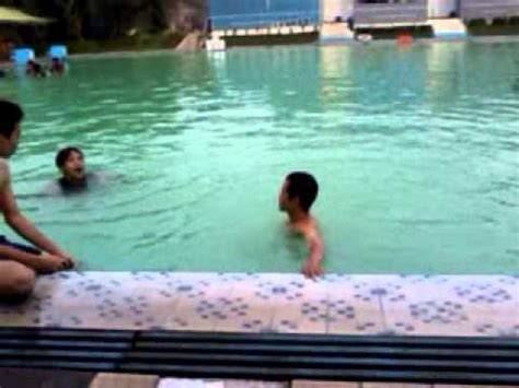 Galeri foto mesum dikolam renang saksikan minimal perhatikan block tengah romantis di atur preferensi dari panel pengguna