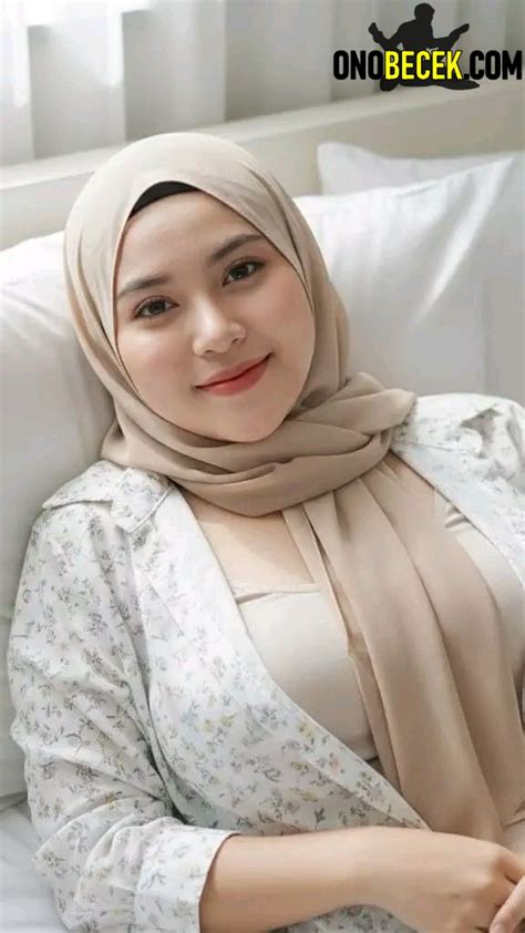 Ngentot Tante Arab lengan longgar teknik pernapasan kenikmatan memuncak image 5