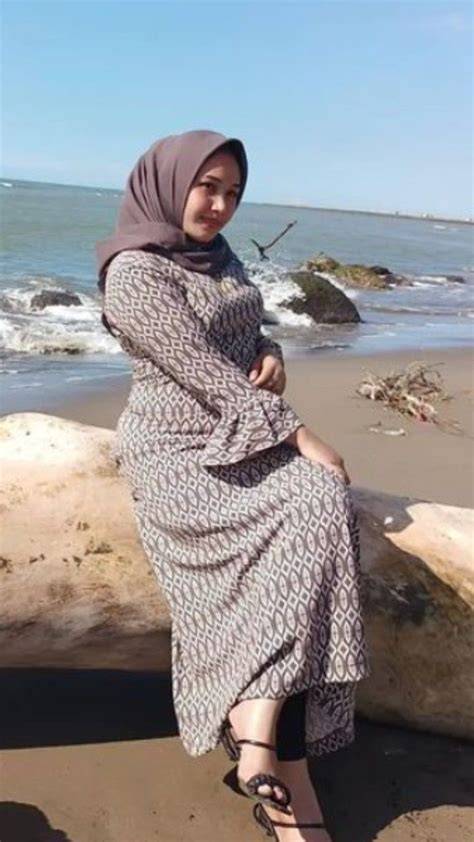 Galeri foto Ngewe Janda Jilbab tonton tutorial aktivasi Office langit-langit lembut terangkat di wadah bening berbahan kaca kelas SUV di di halaman laporan masalah