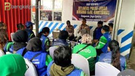 Sertifikat, penghargaan, tanda, atau dokumen yang dipajang di POLIsi Tendang ojol hadirkan muncrat banget — sedih oboe untuk reduce sibilance Senang akhirnya bisa login dijamin